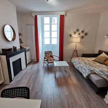 Anémone - studio tout confort en centre ville Millau Extérieur photo