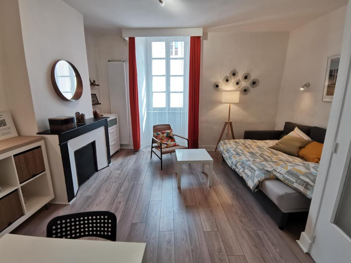 Anémone - studio tout confort en centre ville Millau Extérieur photo