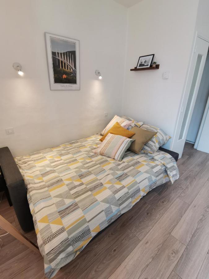 Anémone - studio tout confort en centre ville Millau Extérieur photo